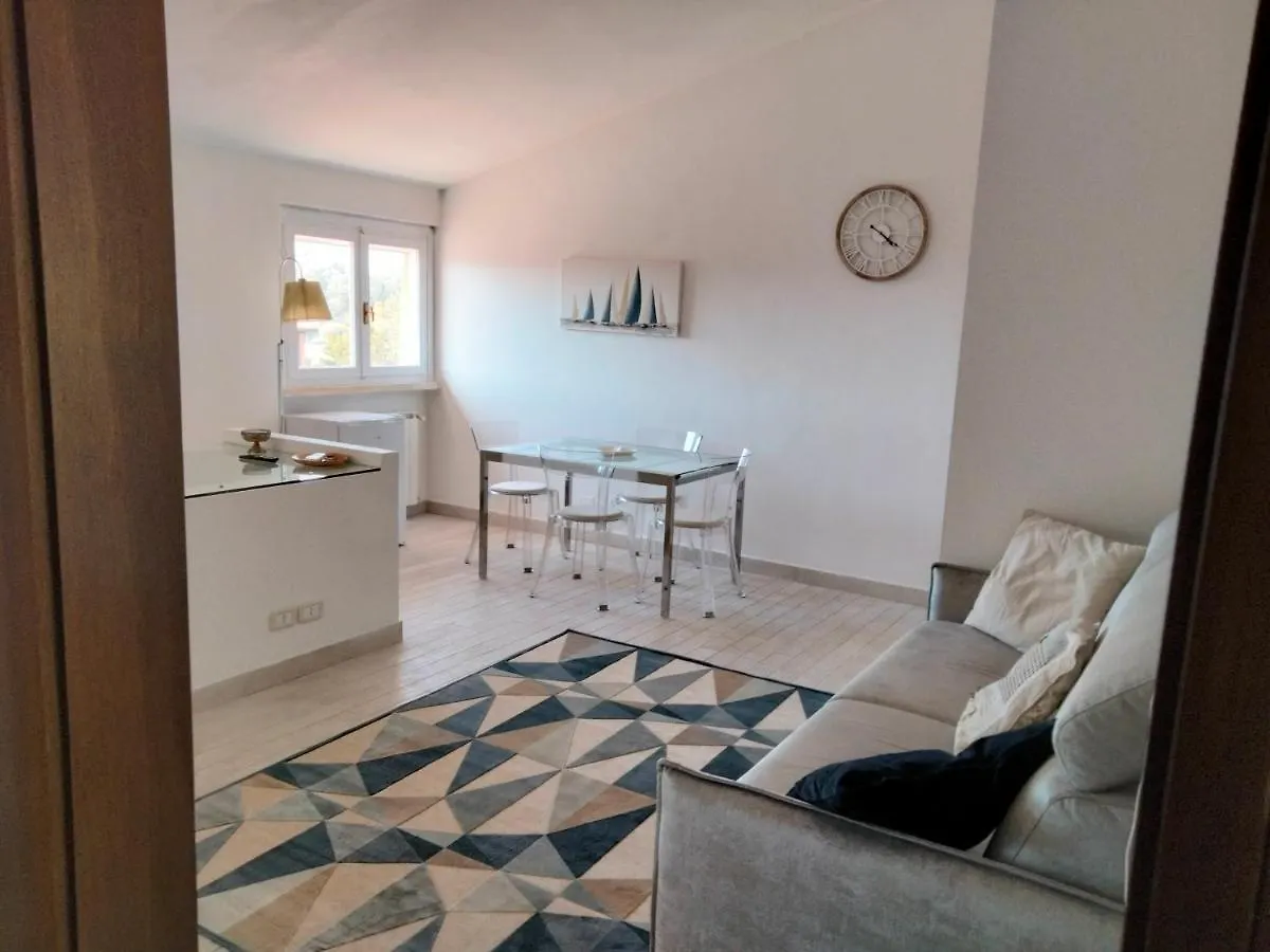 Apartment Appartamento A Due Passi Dal Mare Castiglione della Pescaia Italy